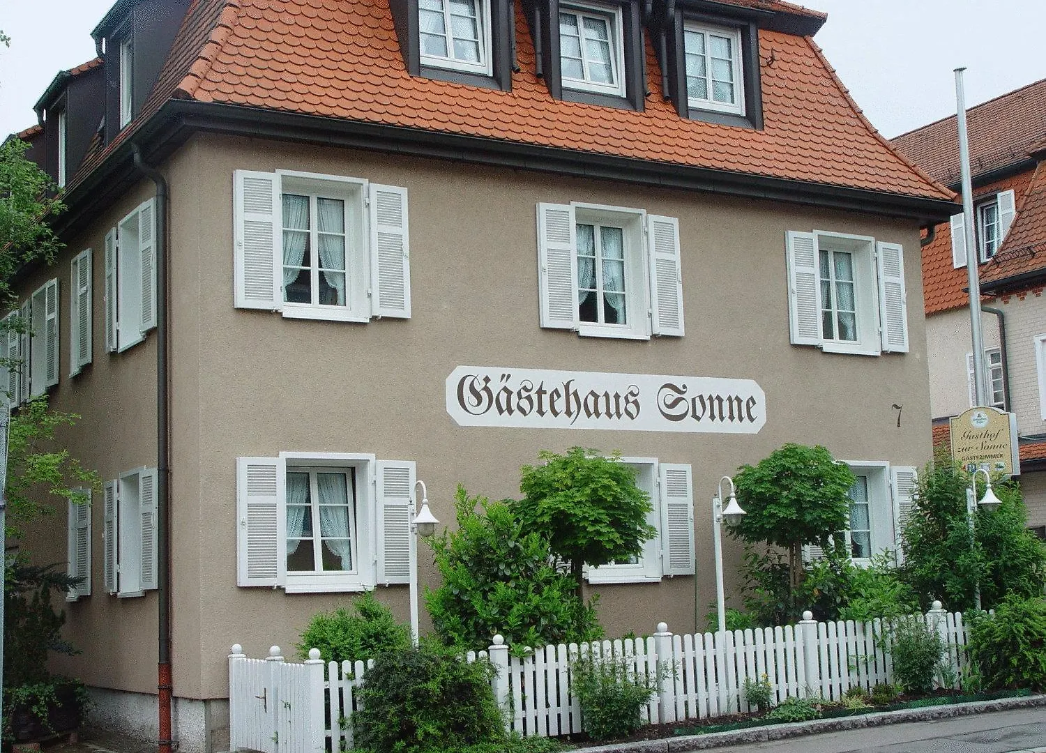 Gasthof Zur Sonne Štutgart 0*,  Německo